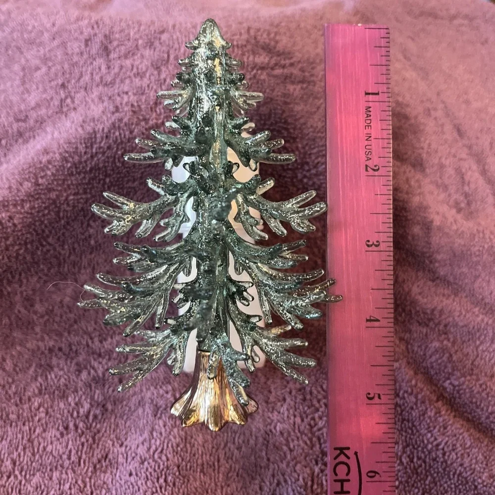 Bath & Body Works Natural Pine Tree Nightlight Wallflower Diffuser Plug-In - Picture 4 of 10
